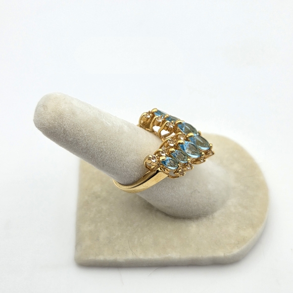 Elegant Blue Rhinestones and Cocktail Ring - Picture 7 of 10